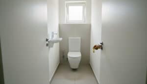 Quelle largeur minimale prévoir pour des WC ?
